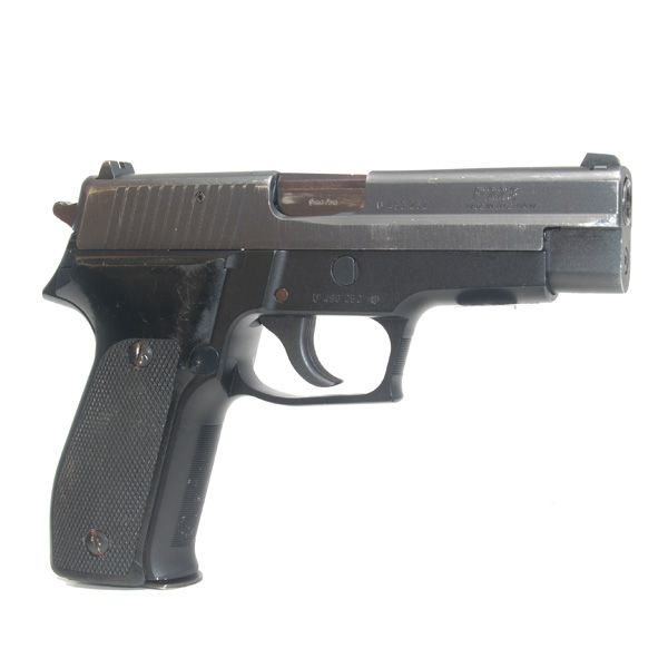 Pre-Owned Sig Sauer/Interarms P226 9mm 15+1 4.4" Pistol in Black (West German) - POP226-B