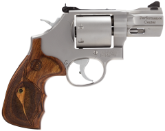 Smith & Wesson 686 .357 Remington Magnum 7-Shot 2.5" Revolver in Stainless (Performance Center) - 170346