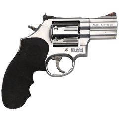 Smith & Wesson 686 Plus .357 Remington Magnum 7-Shot 2.5" Revolver in Satin Stainless (Distinguished Combat Magnum) - 164192